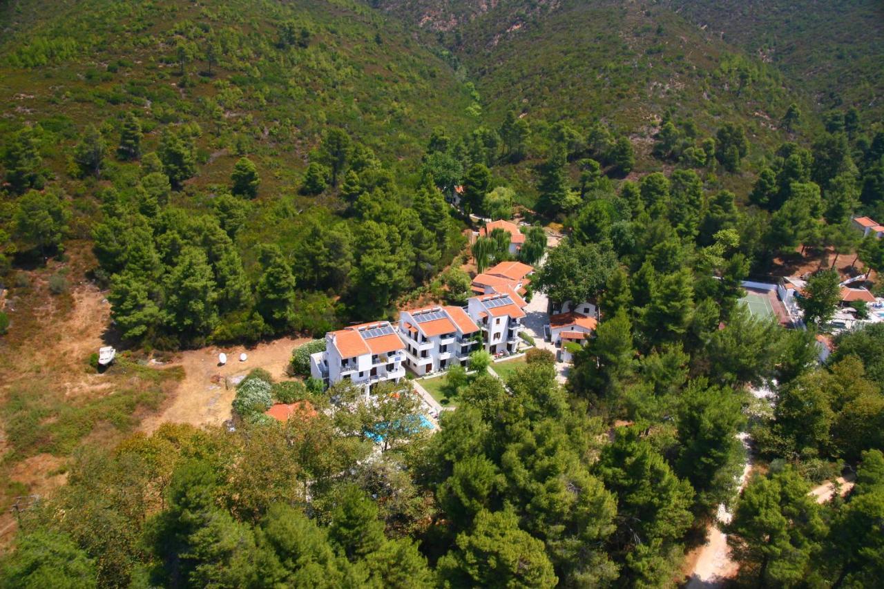 Amalia Apartments Koukounaries Buitenkant foto