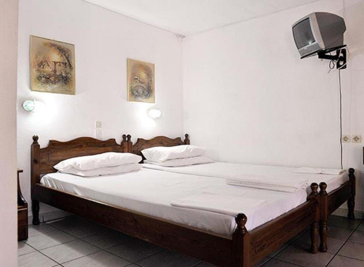 Amalia Apartments Koukounaries Buitenkant foto
